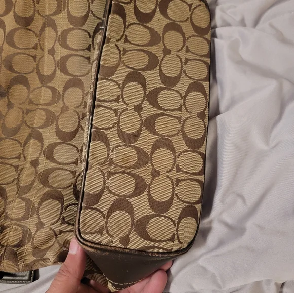 Coach Handbag - Picture 3 of 4